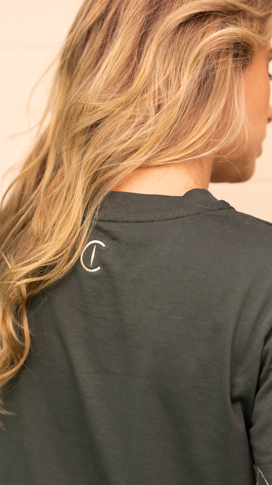 Camiseta C-Alma Olivo